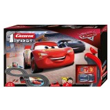 Circuito de corrida primeiro Disney Pixar Cars 3 McQueen-Storm