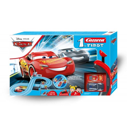 Circuito Carrera - primeiros carros da Disney Power Duell