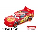 Coche Carrera Go Disney Cars Rayo McQueen Neon Nights con luz